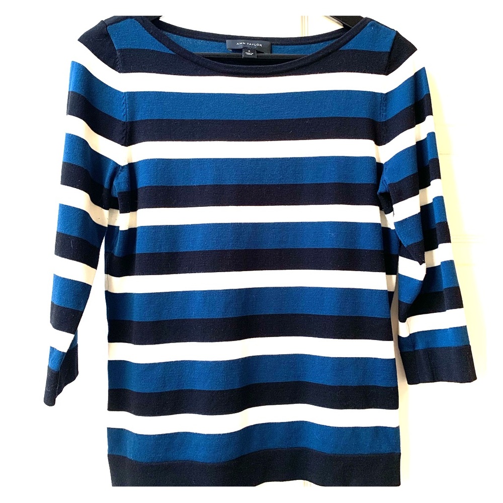 Like new 3/4 sleeve Ann Taylor top